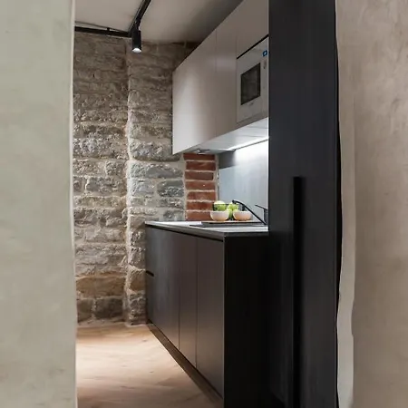 아파트 N48 Boutique *